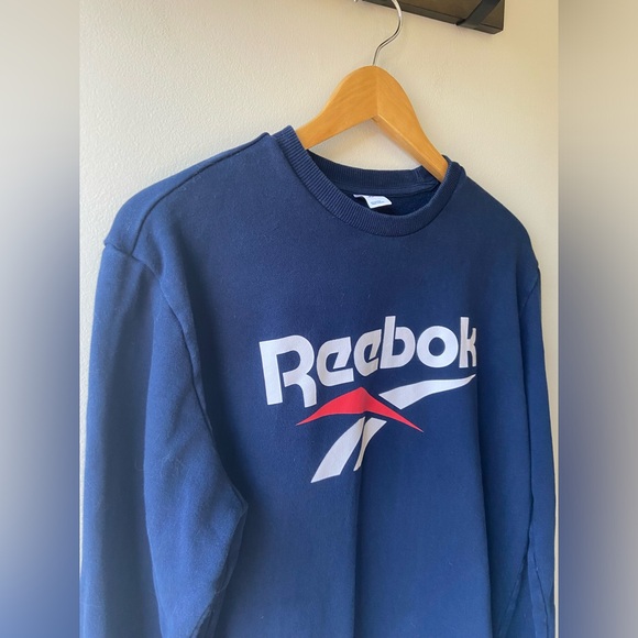 Reebok navy blue crewneck sweatshirt - Picture 8 of 8